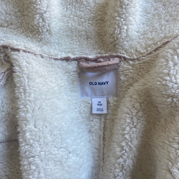 Old Navy Pink Jacket with furry interior. - Picture 4 of 7